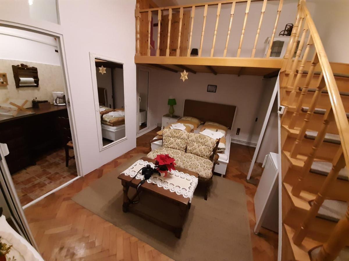 Ducville 2 Apartment